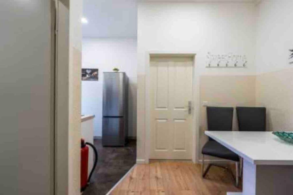 Big Fancy Apartments City Center Βερολίνο Εξωτερικό φωτογραφία